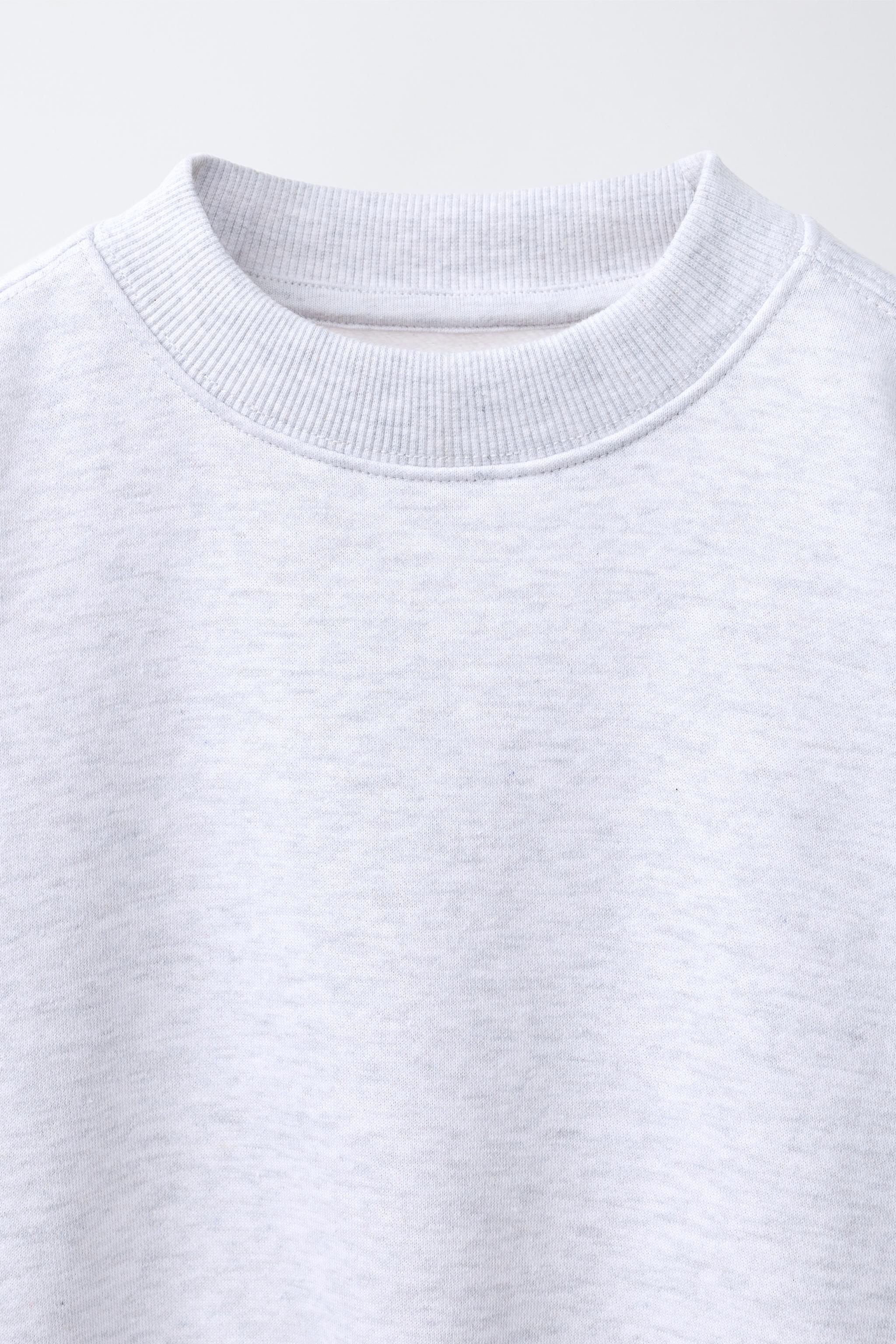 PLAIN JOGGING SWEATSHIRT
